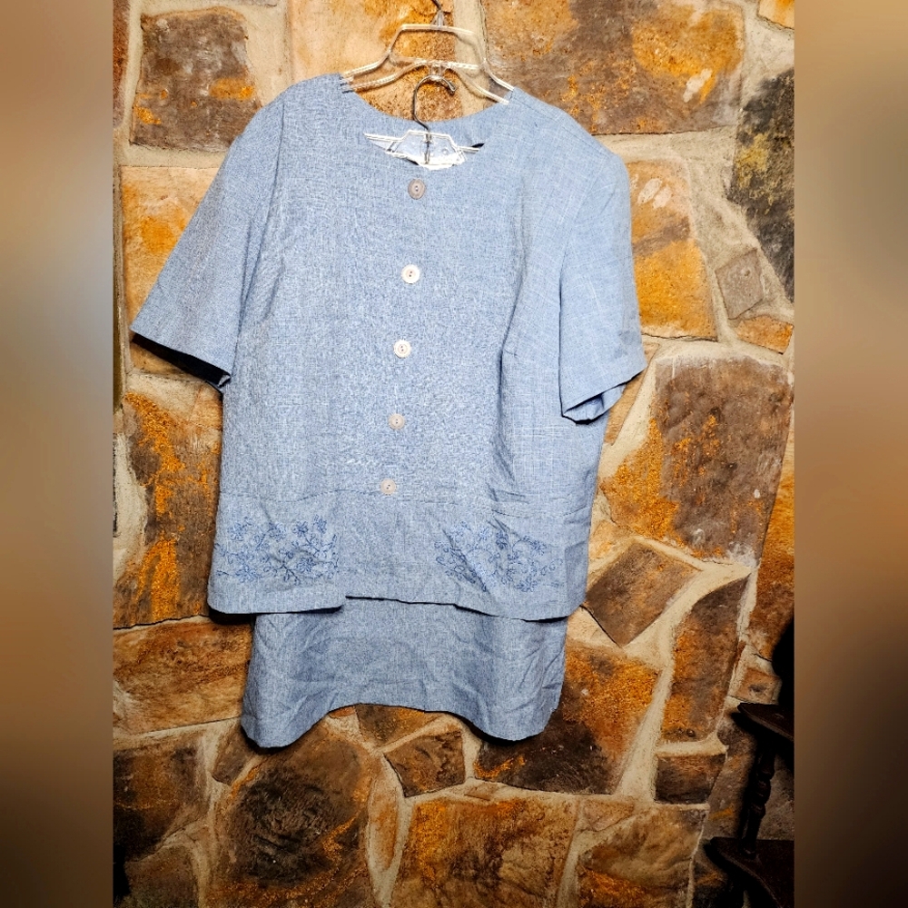 Elisabeth Williams blue two-piece